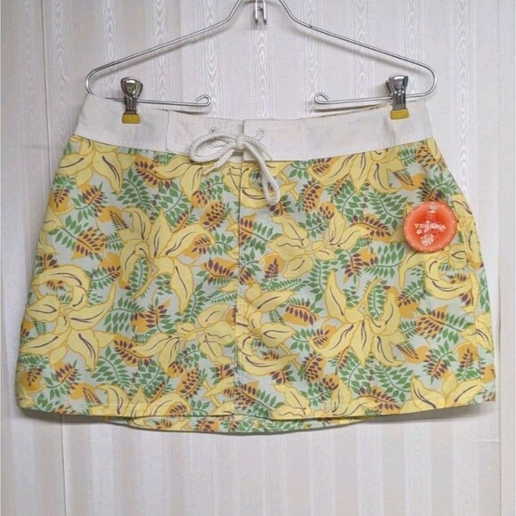 Verona Dresses & Skirts - NEW Verona Mini Skirt Large Swim Coverup Tropical Print Botanical Y2K 90s Yellow